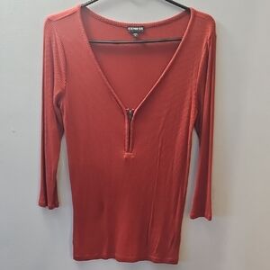 Express Fitted Ribbed 3/4 Sleeve Blouse